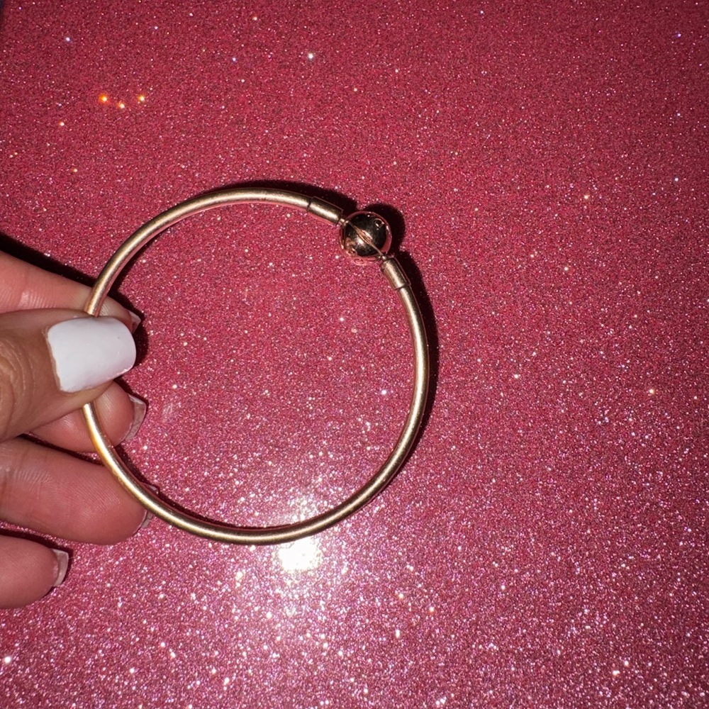 Rose gold pandora Bangle